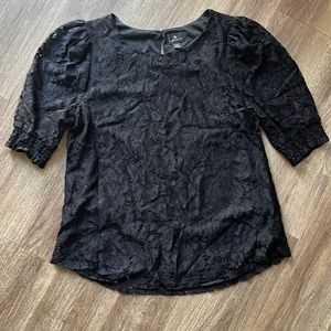 Puff Short Sleeve Lace Top Worthington Black